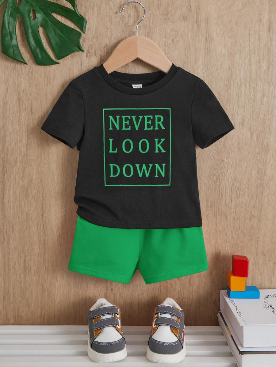 SHEIN 男嬰標語圖案T恤和短褲 - 綠色 - 查看 1