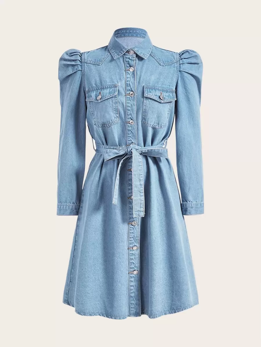 SHEIN Frenchy 翻蓋口袋泡泡袖腰帶牛仔洋裝 - 淺色水洗藍 - 查看 1