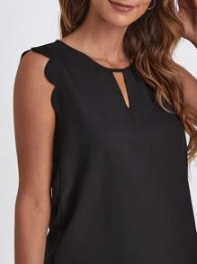 SHEIN Top ribete en abanico de cuello con abertura - Negro - Ver 5
