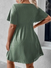 SHEIN LUNE Plus Eyelet Embroidery Butterfly Sleeve Dress - Army Green - View 2