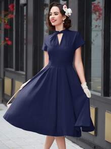 MUXXN Choker V Neck Solid Dress - Navy Blue - View 1