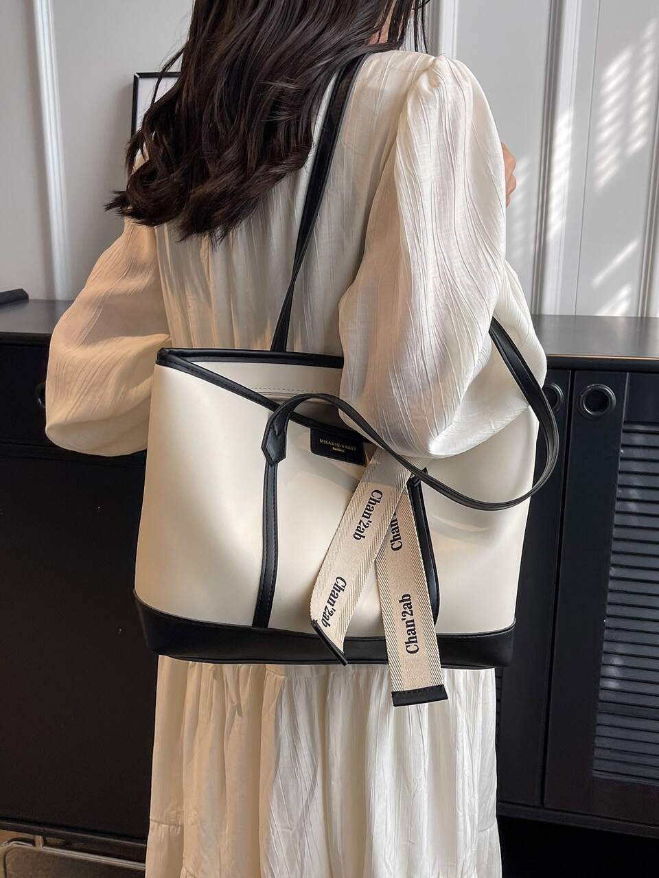 Fashionable Minimalist Colorblock Versatile Women's Tote Bag Casual Shopping Commuting Underarm Bag