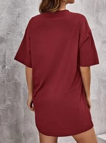 SHEIN Frenchy Slogan Graphic Drop Shoulder Tee Dress - Burgundy - View 5