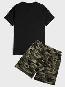 Manfinity VCAY Men Bear Print Tee & Camo Print Drawstring Waist Shorts - Black - View 2