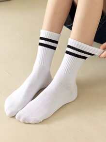 条纹中筒袜，秋季袜子