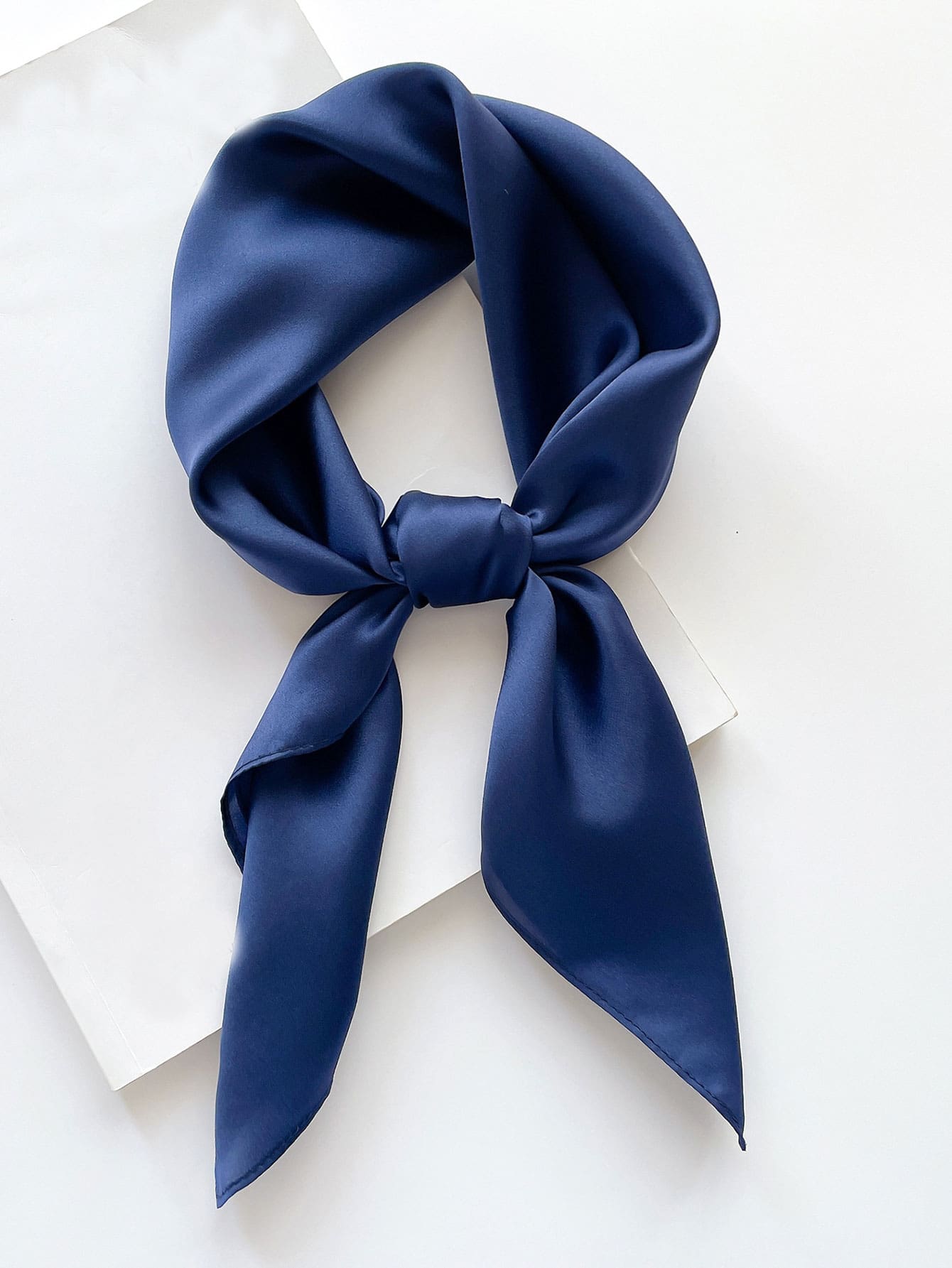 1pc Fashionable Solid Color Women's Square Scarf,Multi-Purpose Headband/Belt/Bag Tie, Versatile Accessory Bandana,Hair Band,Head Band Ideal For Dressing Up Your Look - Navy Blue - View 1