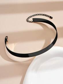 極簡素色頸鏈 - 黑色 - 查看 2