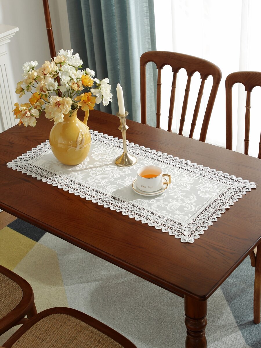 1 件欧式 100% 涤纶面料，带荷叶边装饰桌布，适用于厨房、餐桌、书桌、咖啡桌、梳妆台、梳妆台围巾、家居装饰、餐垫、客厅、卧室、庭院、室内室外、户外家具、露营、别墅、节日、派对、橱柜、家庭聚会、节日装饰、派对和婚礼装饰、清新设计、方形、矩形、派对桌布 - 米色 - 查看 1