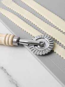 1把鋅合金和木柄披薩刀,意大利麵條刀-切麵包,麵團,蔥油餅,派,糕點,華夫餅,麵條等多功能廚房小工具 - 彩色 - 查看 6