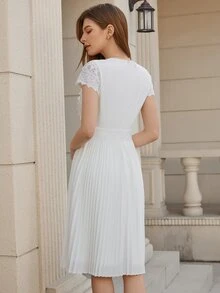 Vestido con encaje en contraste bajo fruncido - Blanco - Ver 2