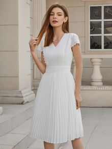 Vestido con encaje en contraste bajo fruncido - Blanco - Ver 4