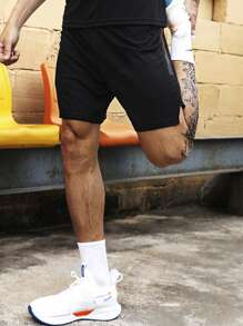 Manfinity Running Men Geo Print Sports Shorts Gym Shorts - Black - View 3