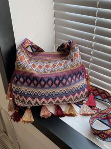 Bolsa de hombro de viaje informal nueva 2023 con características retro, de moda para chicas con flecos cruzados