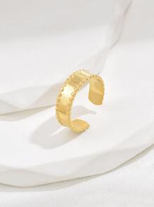 Women Simple Textured Metal Ring