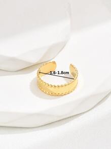 Women Simple Textured Metal Ring