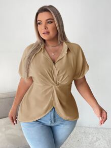 SHEIN Privé 大碼前扭結蝙蝠袖不對稱下擺襯衫 - 卡其色 - 查看 1