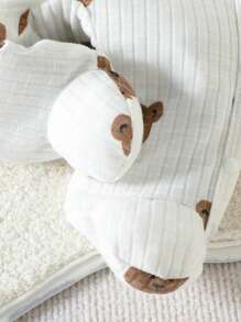 SHEIN Baby Boy Bear Print Button Front Footed Sleep Jumpsuit - White - View 3