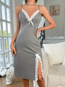Camisón de pijama con lazo frontal, abertura en el muslo y encaje de contraste - Gris - Ver 6