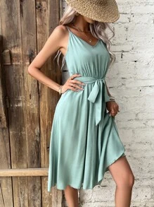 SHEIN Frenchy Vestido de tirantes unicolor con cinturón - verde menta - Ver 4