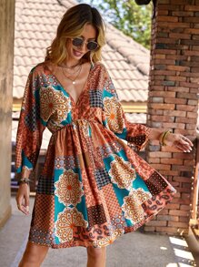 SHEIN VCAY Vestido con estampado de retazo de manga murciélago - Multicolor - Ver 3