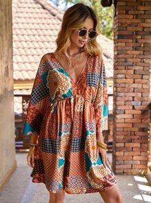 SHEIN VCAY Vestido con estampado de retazo de manga murciélago - Multicolor - Ver 6
