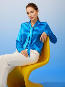 MOTF PREMIUM PURE SILK TIE-NECK BLOUSE - Blue - View 9