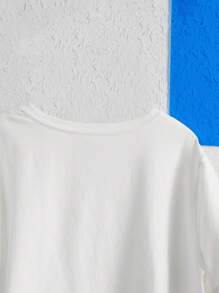 edelsteinstudio Plus Figure Graphic Tee, Women Summer T-Shirt - White - View 5