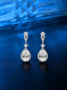 أقراط الزفاف الأوروبية والأمريكية ذات الشكل الرائع والمنفذة بالكامل بحجم 1زوج والتي تتكون من مادة إدخال زركونيا مكعبة Aaa