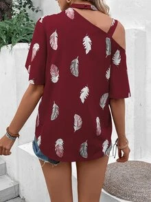 SHEIN LUNE Feather Print Chain Detail Asymmetrical Neck Blouse - Burgundy - View 2