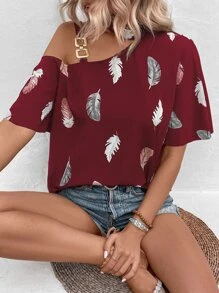 SHEIN LUNE Feather Print Chain Detail Asymmetrical Neck Blouse - Burgundy - View 5