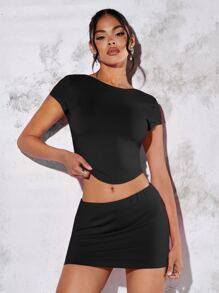 SHEIN BAE Solid Backless Crop Tee & Bodycon Skirt - Black - View 4