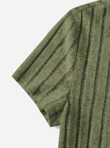 SHEIN EZwear 素色弧形下擺短款T恤