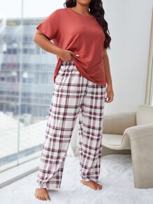 Plus Plaid Print PJ Set / Pajama Set - Multicolor - View 1