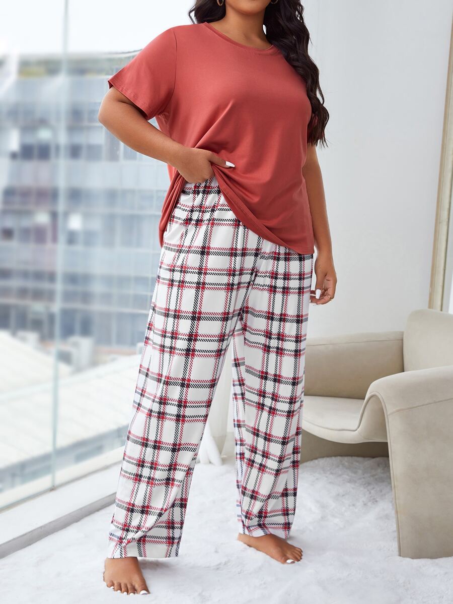 Plus Plaid Print PJ Set / Pajama Set - Multicolor - View 1
