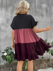 SHEIN LUNE 大碼撞色蝙蝠袖荷葉邊娃娃裙 - 彩色 - 查看 2