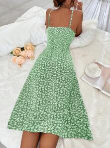 Breezaya 碎花高衩吊帶連衣裙 - 綠色 - 查看 2