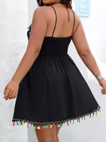 SHEIN VCAY 大碼蕾絲拼接流蘇邊吊帶連衣裙 - 黑色 - 查看 2