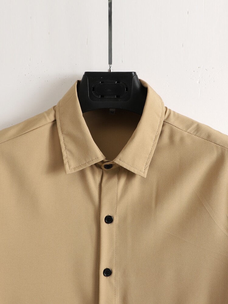 Manfinity Men Slogan Graphic Shirt & Drawstring Waist Shorts Without Tee - Khaki - View 4