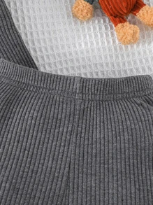 Baby Bear Patched Tee & Shorts - Dark Grey - View 6