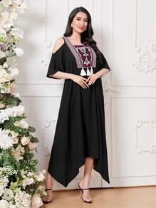 Mulvari 幾何印花挖肩流蘇邊不對稱下擺連衣裙 - 黑色 - 查看 4