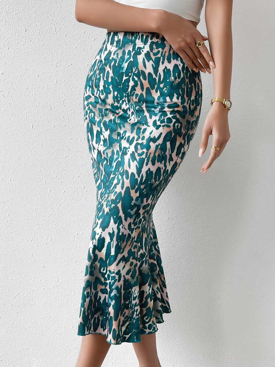 Chiquease Allover Print Mermaid Hem Skirt - Green - View 1