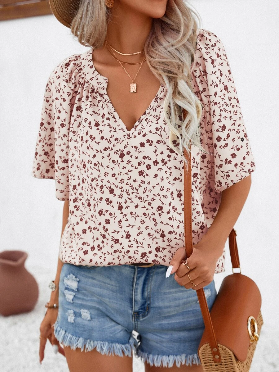 SHEIN LUNE Ditsy Floral Print Notched Neckline Raglan Sleeve Blouse - Multicolor - View 1