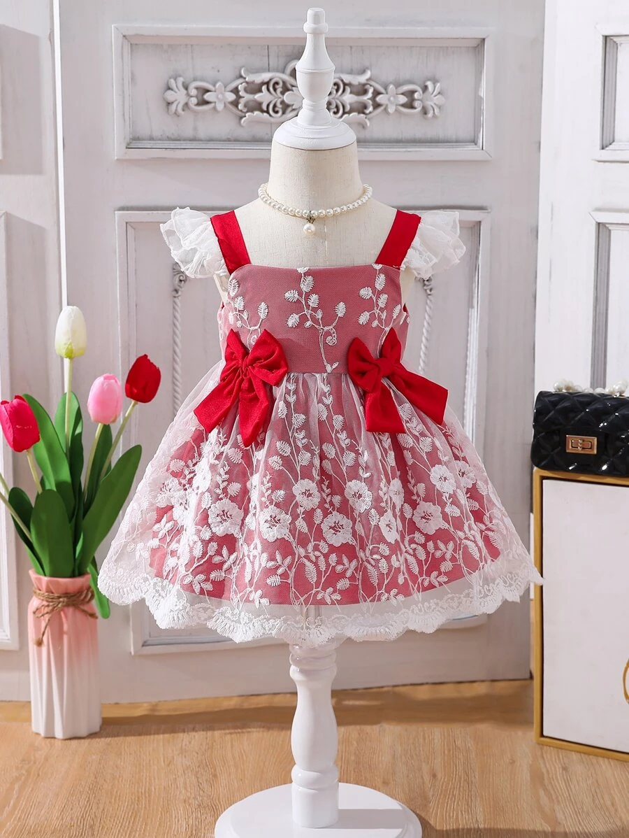 SHEIN 嬰兒花卉刺繡拼接蕾絲前蝴蝶結連衣裙 - 紅白色 - 查看 1