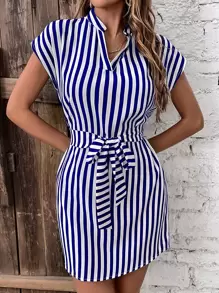 SHEIN LUNE Striped Print Notched Neckline Batwing Sleeve Belted Dress
