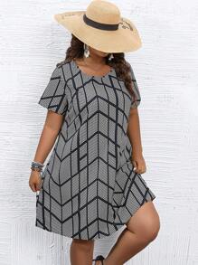 SHEIN LUNE Vestido con estampado de cheurón con abertura trasera