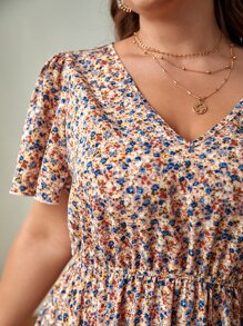 SHEIN Frenchy Đầm Plus Size Viên lá sen Họa tiết hoa Boho - Nhiều màu - Xem 3