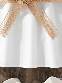 SHEIN 女孩蕾絲拼接荷葉邊腰帶荷葉邊下擺襯衫 - 白色 - 查看 3