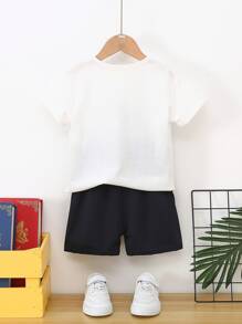 SHEIN 男童皇冠和字母圖案t恤和短褲