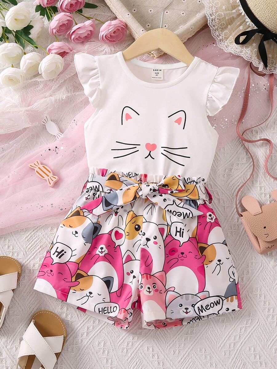 SHEIN Toddler Girls Cartoon Graphic Ruffle Trim Tee & Belted Shorts