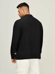 Manfinity VCAY Men Plus Solid Button Front Shirt